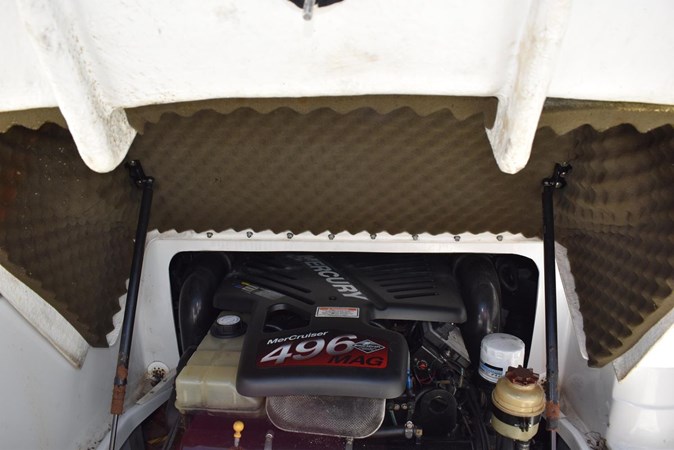 2005-crownline-275-ccr-power-9530944-20240903171105641-1_XLARGE