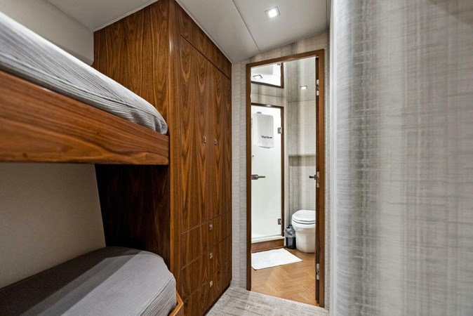 2018 Viking 80 Skybridge 'Team Mayhem'