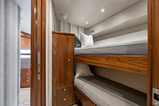 2018 Viking 80 Skybridge 'Team Mayhem'