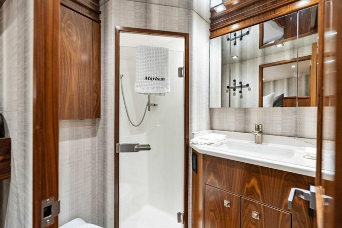 2018 Viking 80 Skybridge 'Team Mayhem'