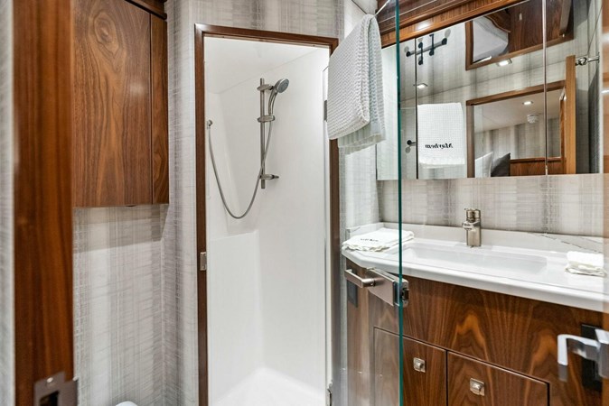 2018 Viking 80 Skybridge 'Team Mayhem'