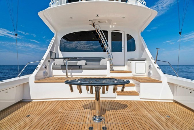 2018 Viking 80 Skybridge 'Team Mayhem'