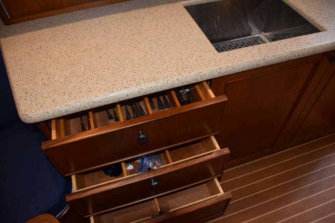 Galley drawers