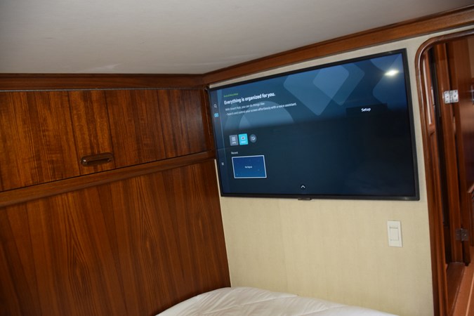 Aft stateroom, new TV