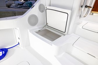 70 Hatteras_Morgan Bertam_50