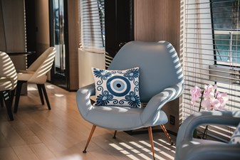 Tamusia detail of the interio