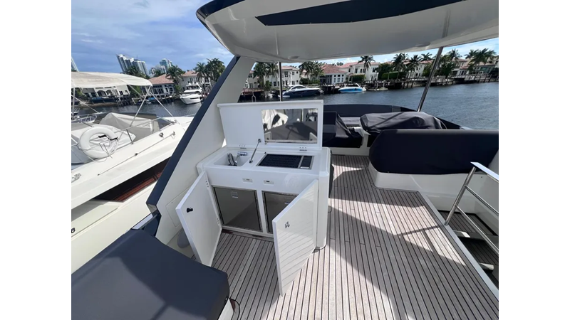 2024-astondoa-as5-power-9496423-20240806163400267-1_XLARGE (1)