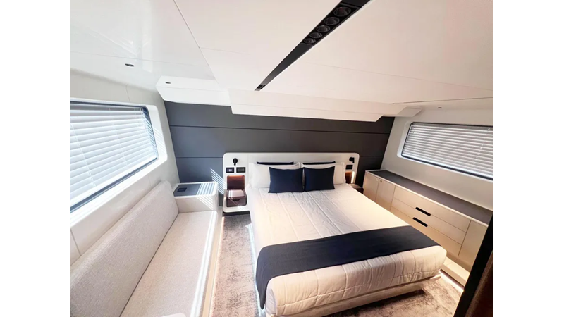 2024-astondoa-as5-power-9496423-20240806163419420-1_XLARGE