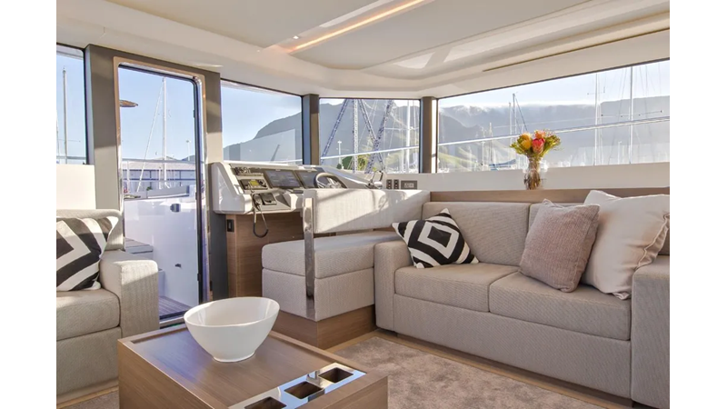 7428310_20200409013533469_1_XLARGE