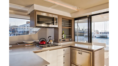 7428310_20200409013525632_1_XLARGE