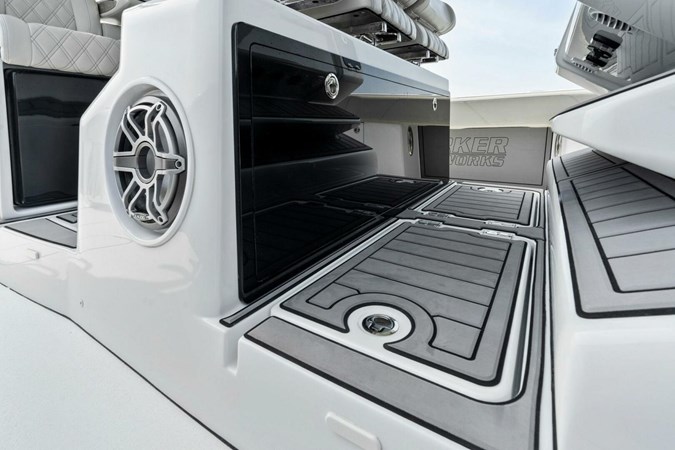 2022 Barker Boatworks 40 HPC