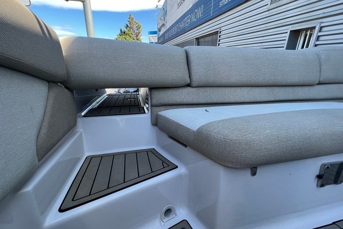 Foto 14-4-23, 15 15 14