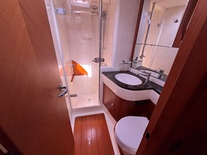 Ensuite head stb cabin