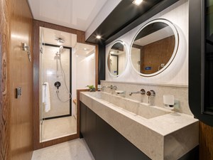 Horizon V68-612 master bath with smart mirrors and shower.