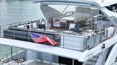 95' Azimut _ Drone-19