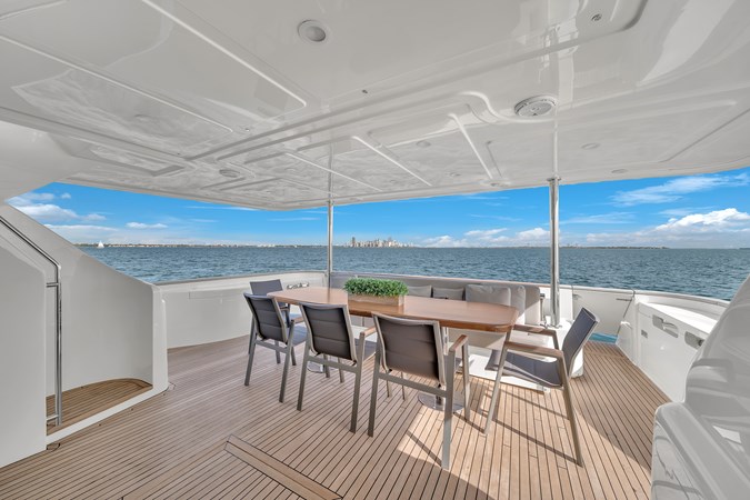 92' Ferretti Custom Yacht _D'Vinci_-5