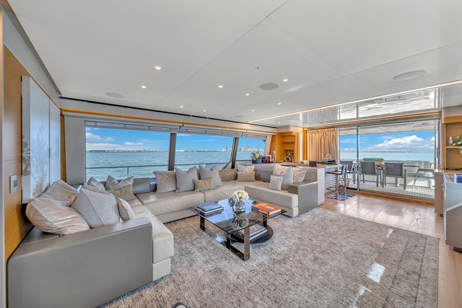 92' Ferretti Custom Yacht _D'Vinci_-14