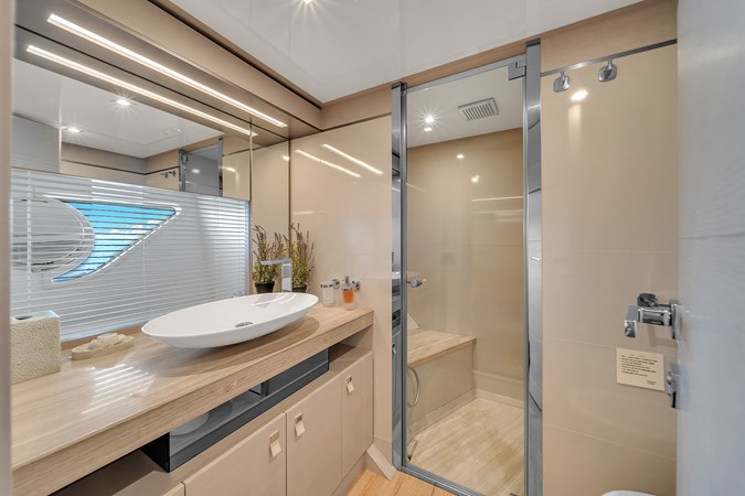 92' Ferretti Custom Yacht _D'Vinci_-25