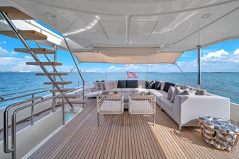 92' Ferretti Custom Yacht _D'Vinci_-40