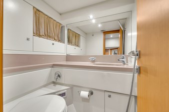 92' Ferretti Custom Yacht _D'Vinci_-64