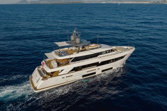 THE YACHT -CL NAVETTA 33 (4)