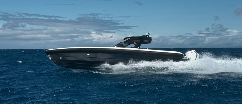 TECHNOHULL 38 GRAND SPORT YACHT FOR SALE (2)