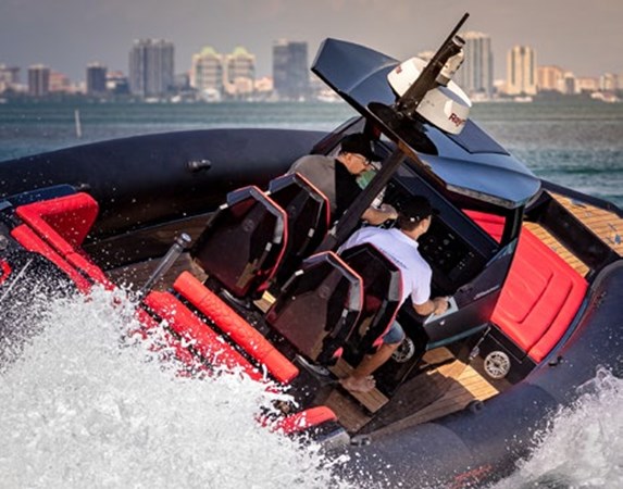 TECHNOHULL 38 GRAND SPORT YACHT FOR SALE (6)