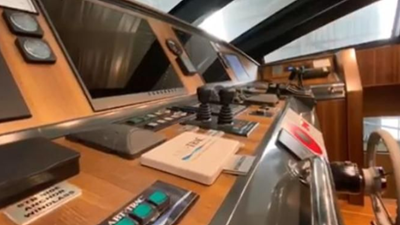 Wheelhouse riva 115