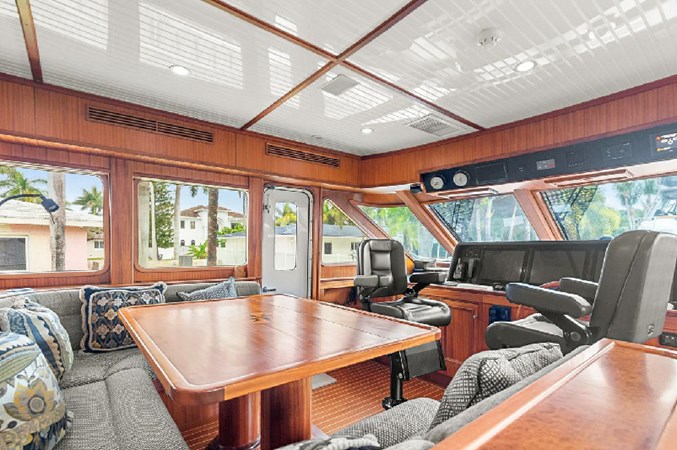 MAIN DECK PILOTHOUSE