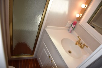 Master stateroom vanity with shower in peak