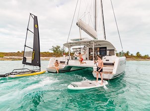 2017 Lagoon 42 YACHTMANN For Sale 3