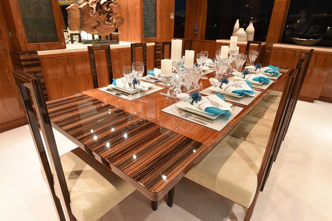 2013 Hargrave 125 Raised Pilothouse