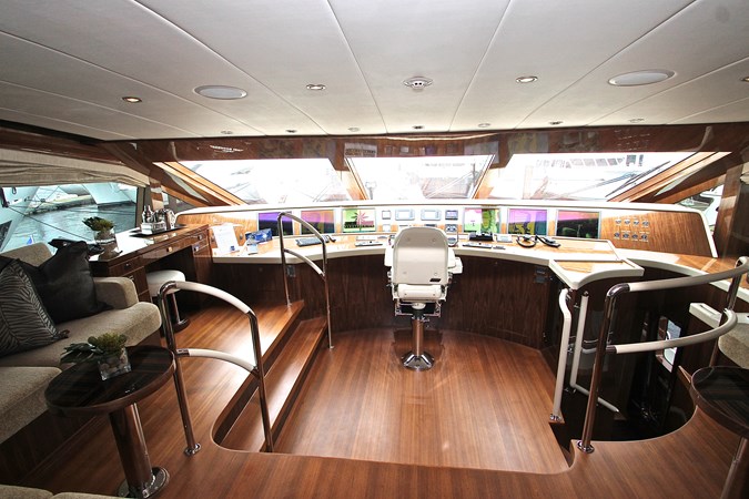 2013 Hargrave 125 Raised Pilothouse