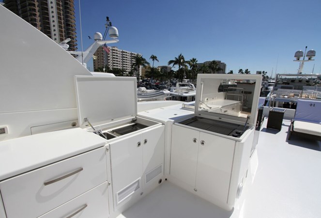 2013 Hargrave 125 Raised Pilothouse