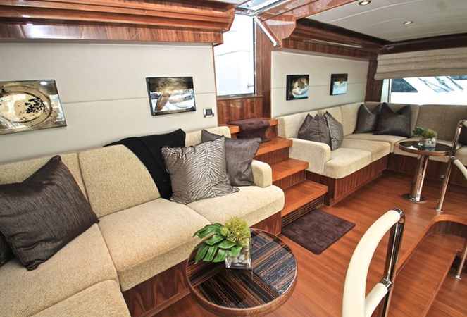 2013 Hargrave 125 Raised Pilothouse