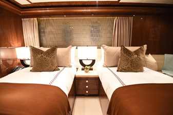 2013 Hargrave 125 Raised Pilothouse