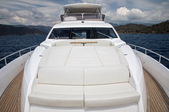 2014 SUNSEEKER 75 YACHT