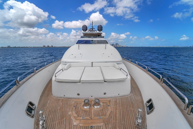 105' Azimut-107