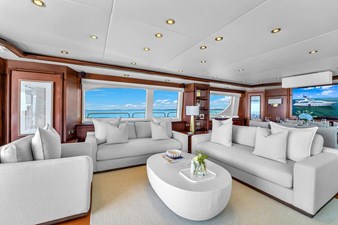 105' Azimut-15