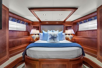 105' Azimut-50