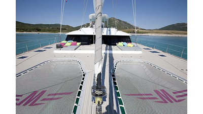 MAVERICK - Sunreef 70 - bow