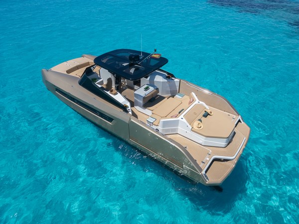 HUTTER YACHTS MONEYPENNY CATAMARAN FOR SALE