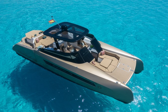 HUTTER YACHTS MONEYPENNY CATAMARAN FOR SALE