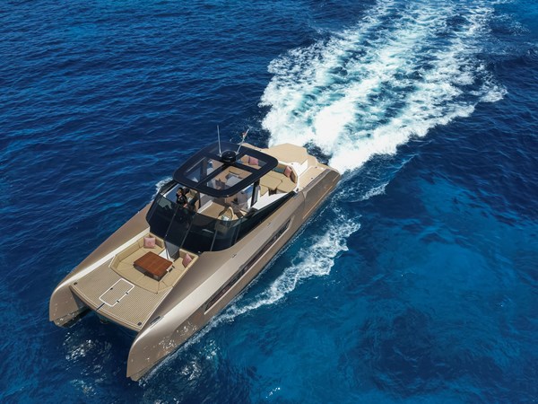 HUTTER YACHTS MONEYPENNY CATAMARAN FOR SALE