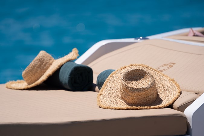 HUTTER YACHTS MONEYPENNY CATAMARAN FOR SALE