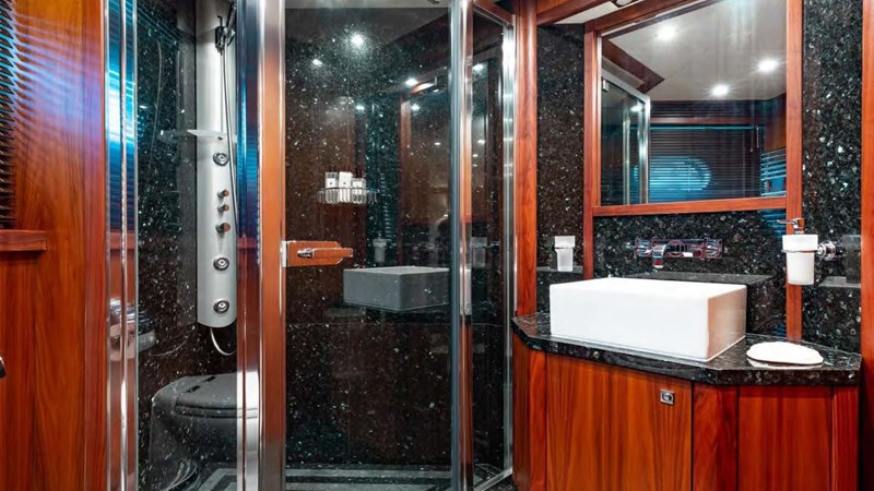 2009 Sunseeker 37 Metre Yacht