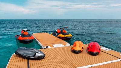 2009 Sunseeker 37 Metre Yacht