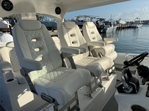 Helm Seats