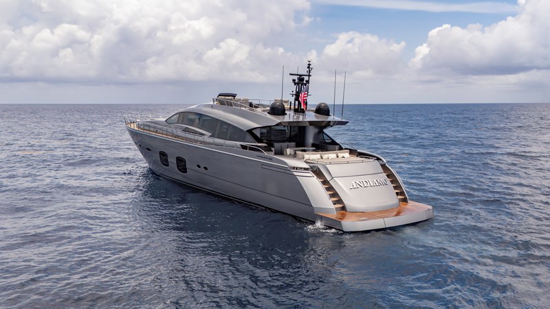 YachtsBlue-108-Pershing-2021-For Sale-5