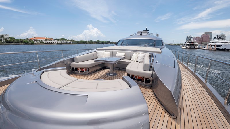 YachtsBlue-108-Pershing-2021-For Sale-47